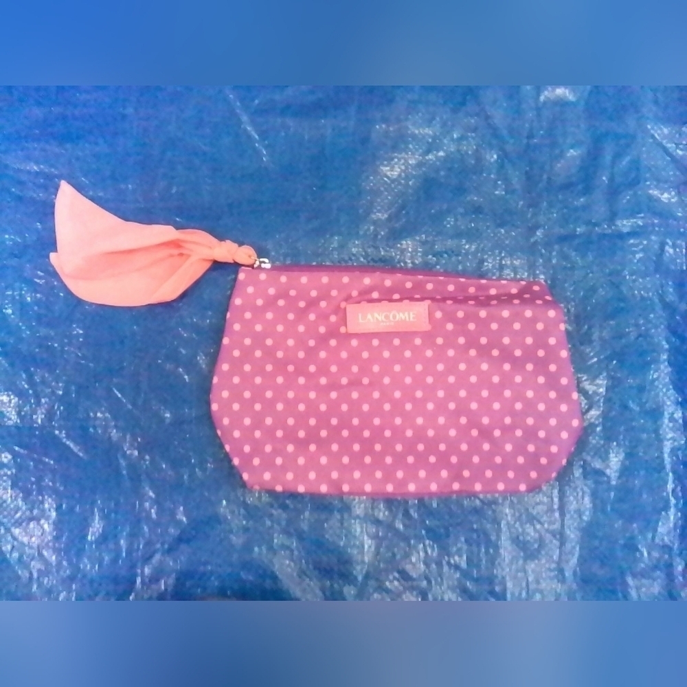lancome pouch